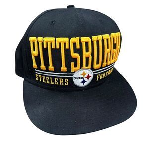 New Era Men's Adjustable Pittsburgh Steelers NFL Black‎ Block Letter Hat Cap